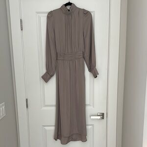 H&M Taupe Long Sleeve Dress